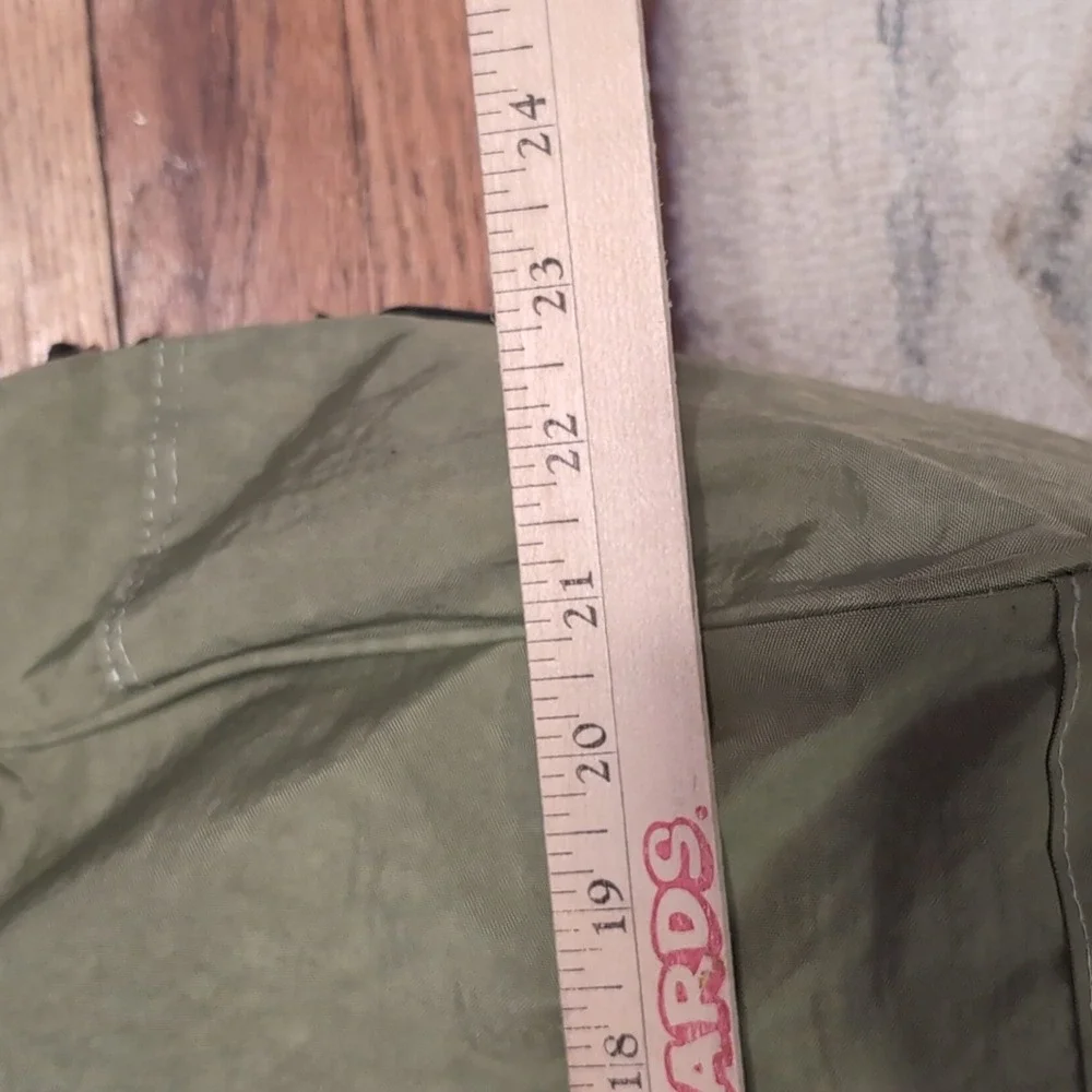 Kipling Duffel Weekender Bag Olive Green Unisex Zipper Closure 23
